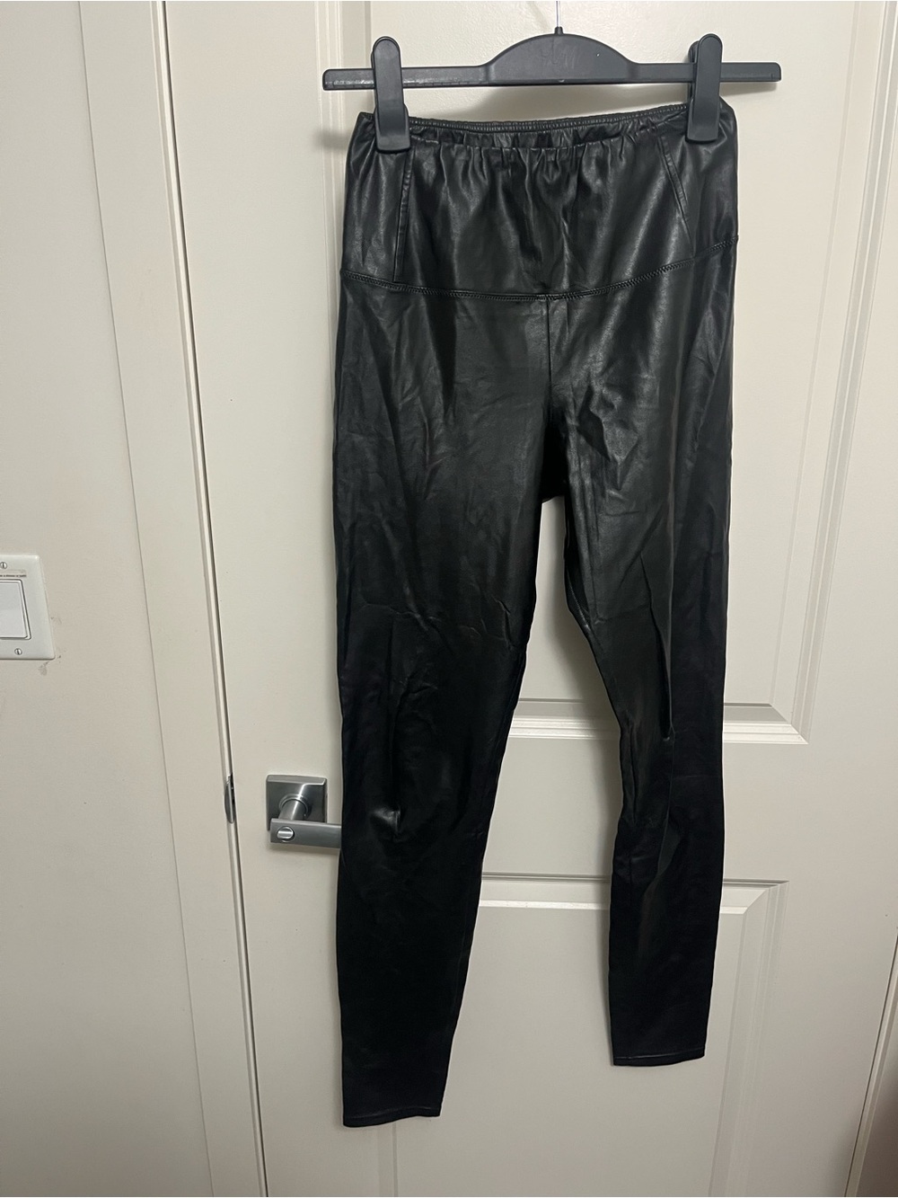 Wilfred Black Faux Leather Leggings in size S